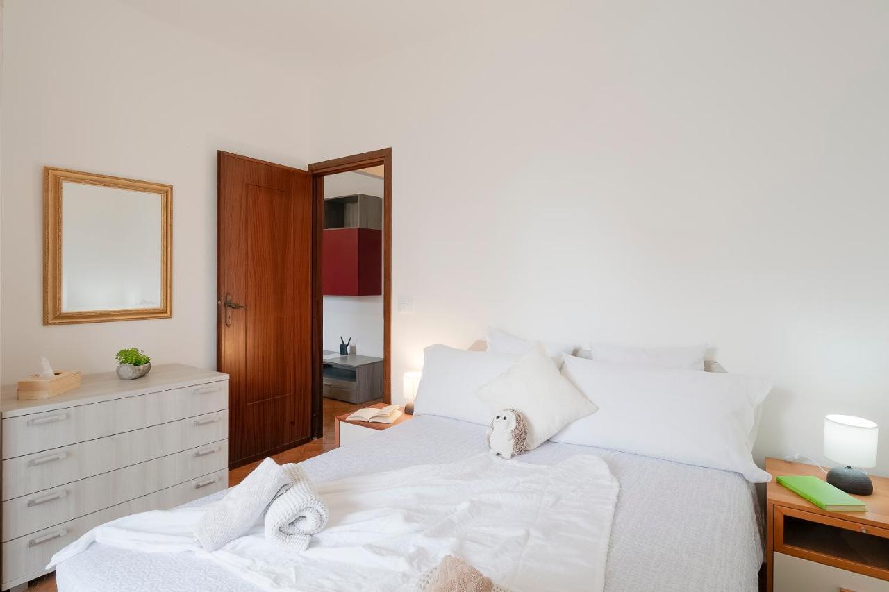 Near The Sea - Wifi And Parking Apartment Ventimiglia Bagian luar foto